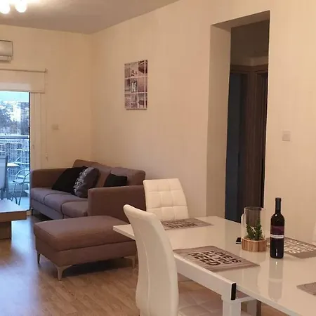 Takelena Appartamento Limisso